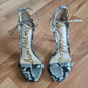 NWT Sam Edelman Snake Skin Print Heeled Ankle Strap Sandals 5.5